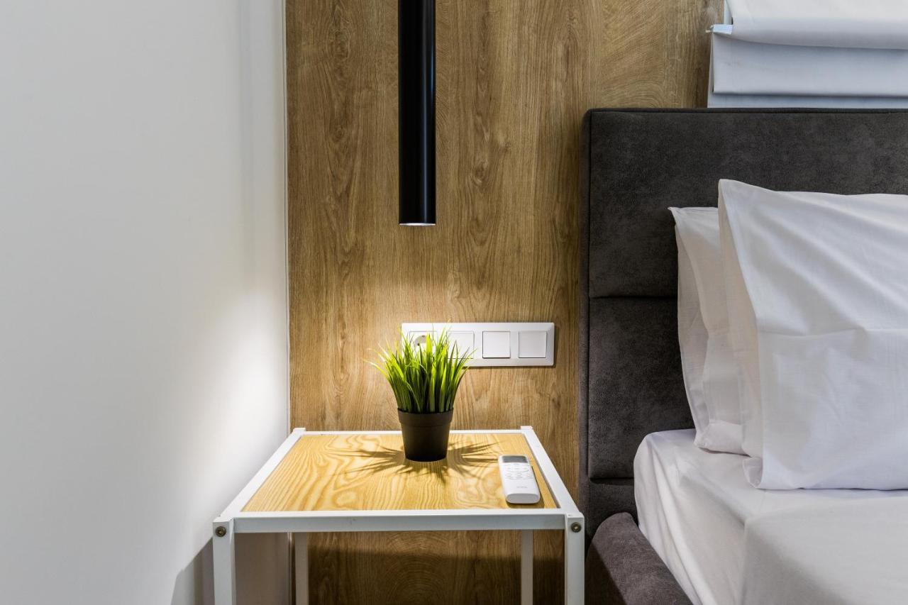 Varkiza Luxury Suites By Raise Vari  Luaran gambar