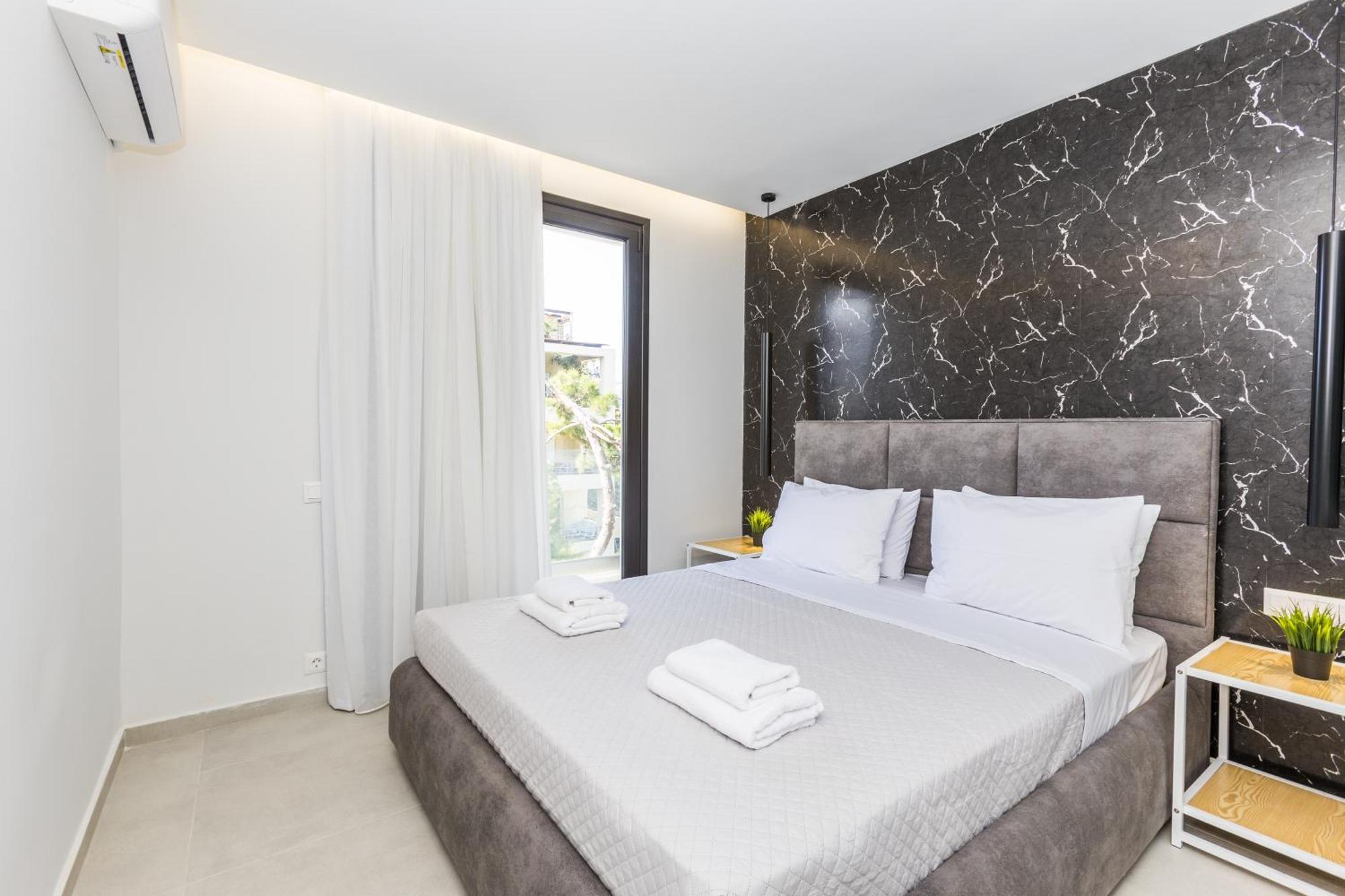 Varkiza Luxury Suites By Raise Vari  Luaran gambar